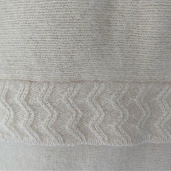 Vintage EREZ Cottagecore Angora Pearl Sweater - Picture 7 of 7